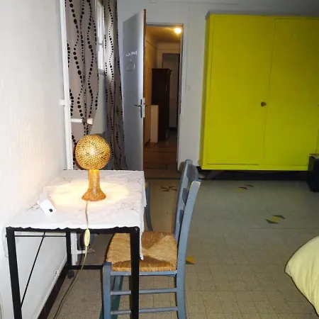 Au Centre D'art Arkad Appartement