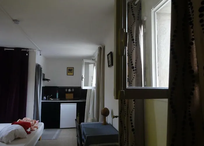 Au Centre D'art Arkad Apartamento *